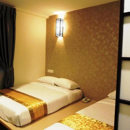 Eight Days Boutique Hotel - Mount Austin Johor Bahru Exterior foto
